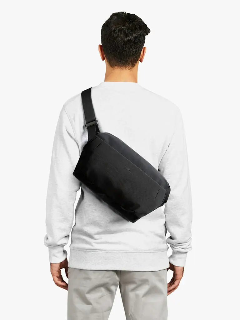 Venture Sling Camera Edition- Black Bellroy Backpacks