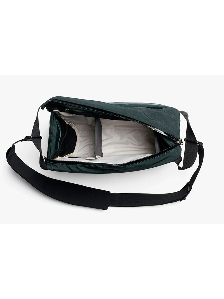 Venture Camera Sling- Deep Ocean Bellroy Backpacks