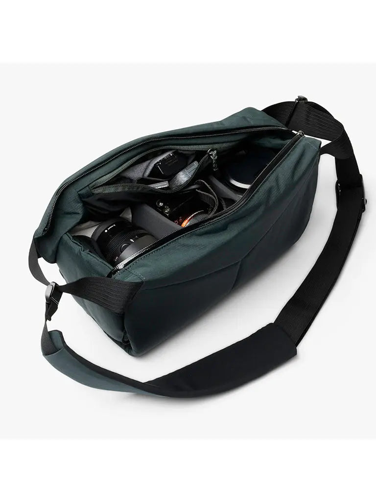 Venture Camera Sling- Deep Ocean Bellroy Backpacks