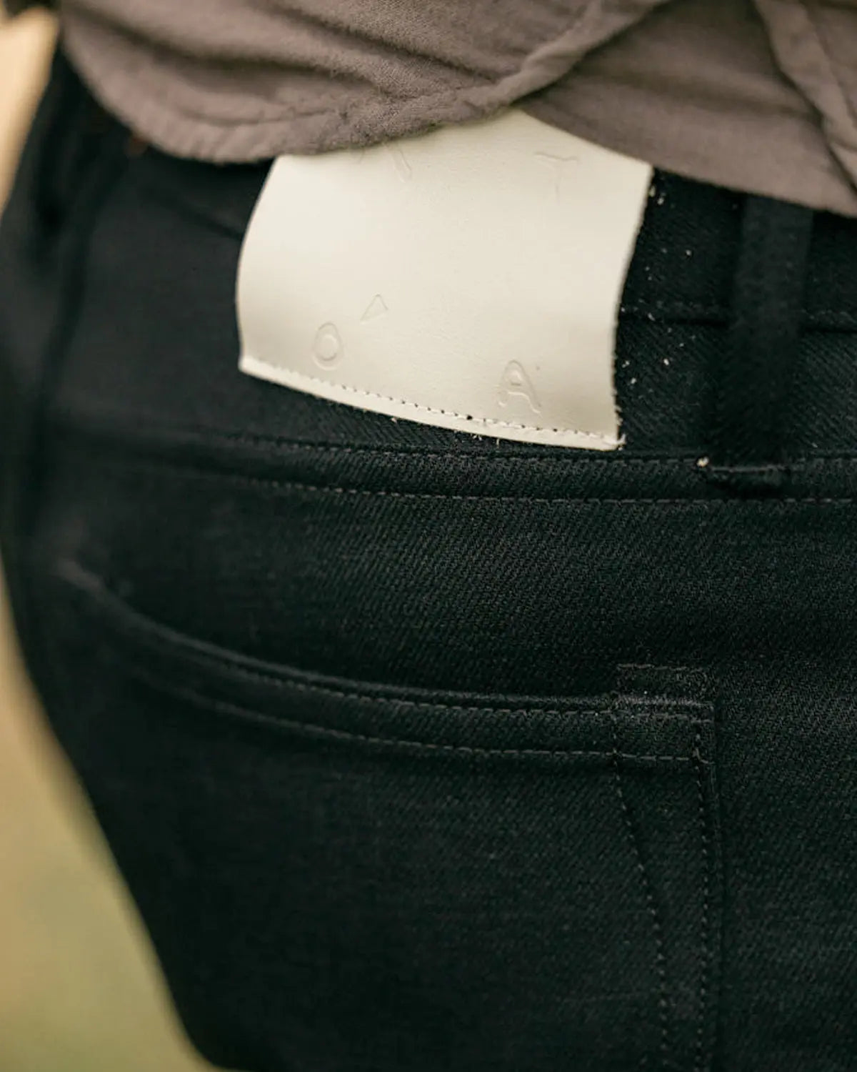 Hammer Straight - Black Raw 14oz Selvedge Hiroshi KATO Denim