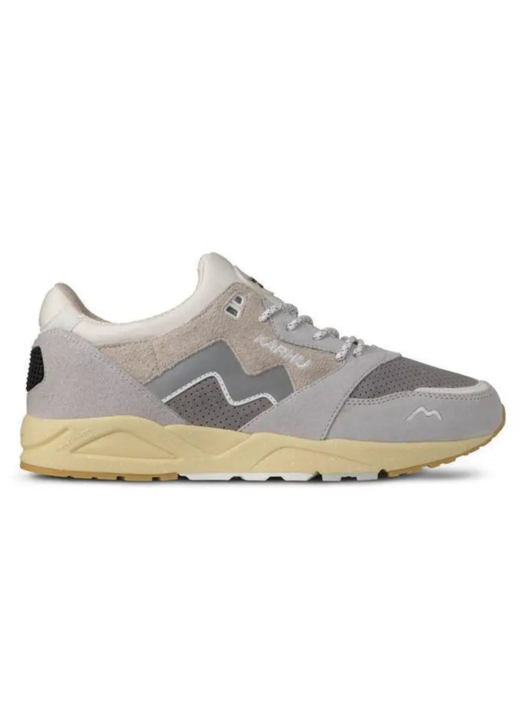 Aria 95- Lunar Rock/Foggy Dew Karhu