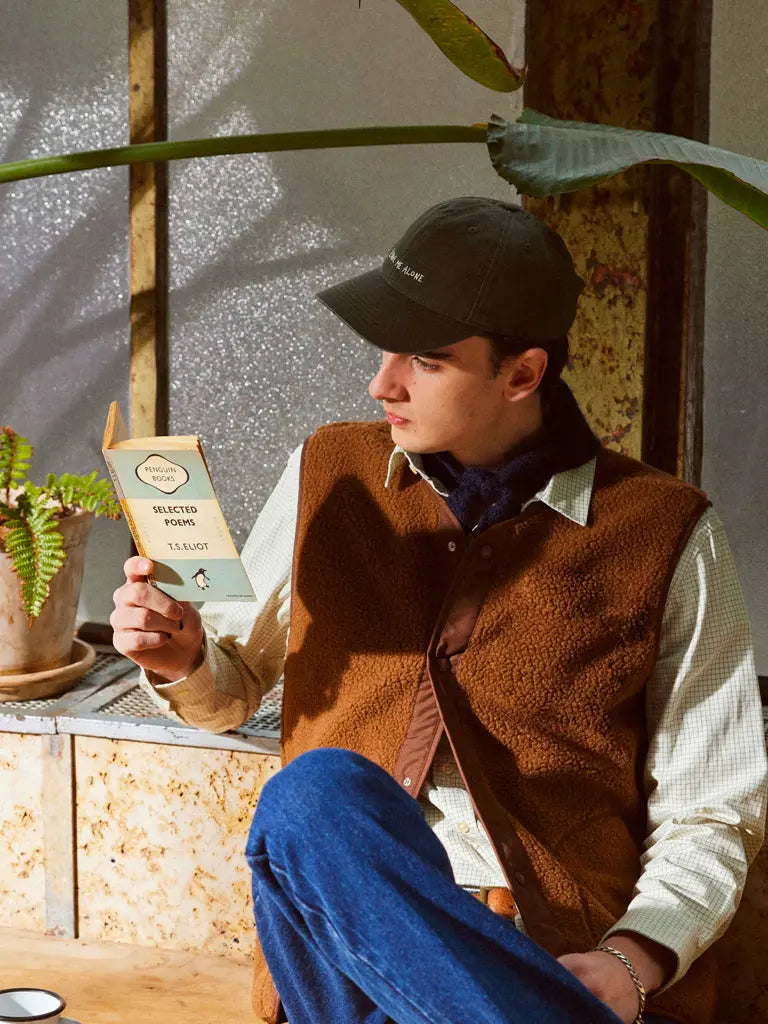 Aura Sherpa Fleece Vest- Brown - Eames NW