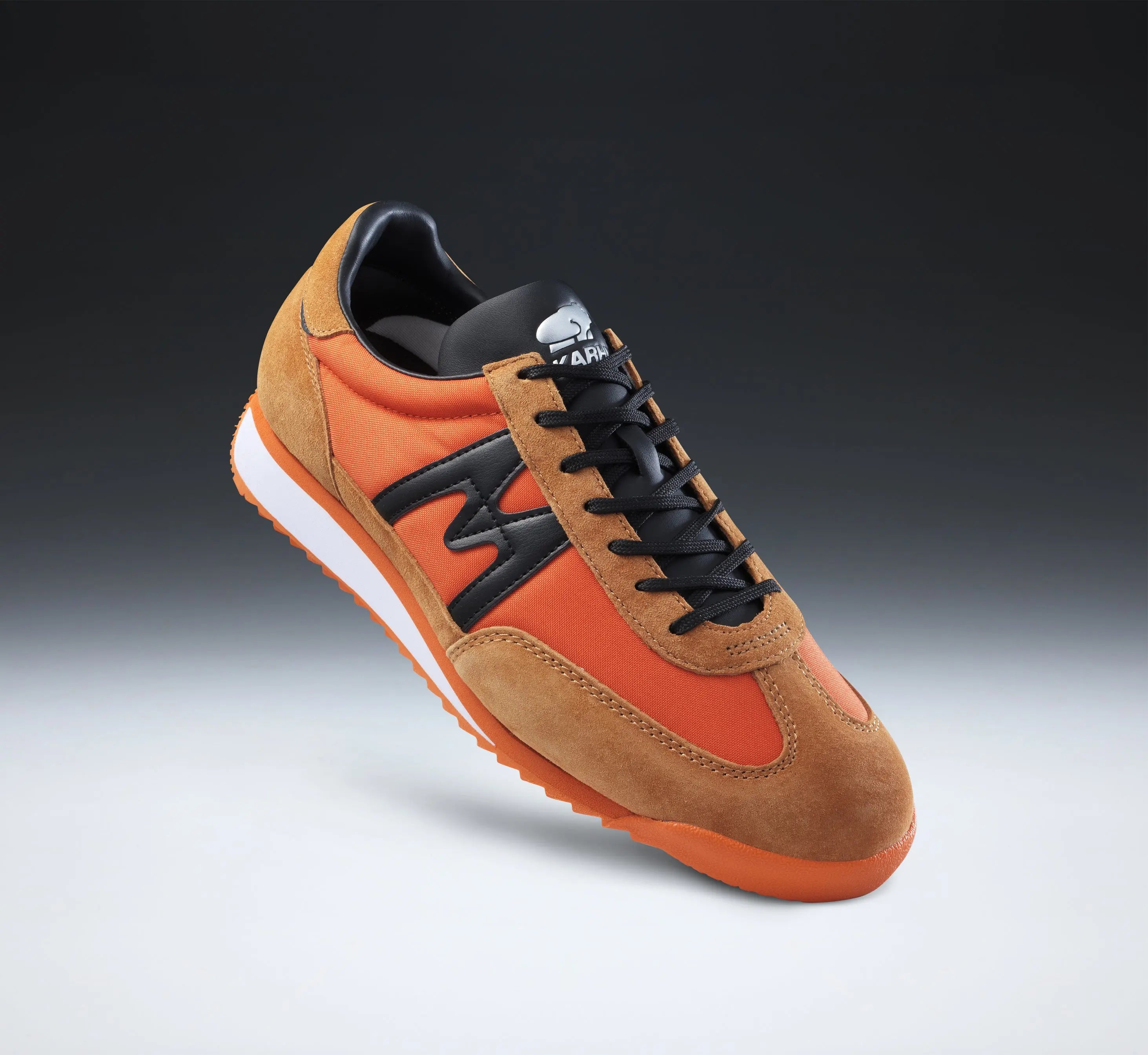 Mestari- Jaffa Orange/Black Karhu