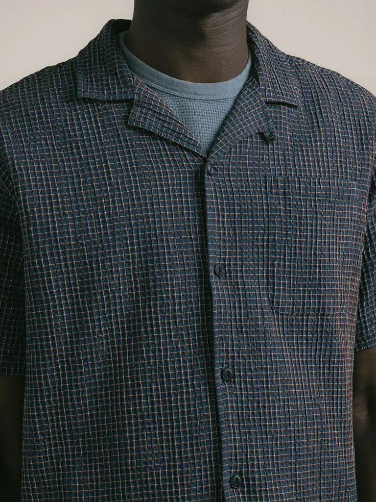 Kestin | Crammond Shirt- Navy Check Japanese Seersucker – Eames NW