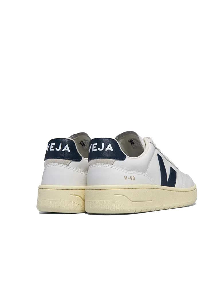 V-90 Leather- Extra White/Nautico Veja