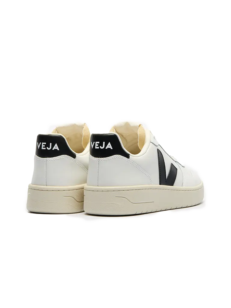 V-10 Prime- White/Black Veja